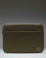 Denman Sleeve 15-16 Inch Tech Z8